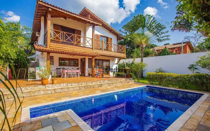 Foto do imóvel Sobrado com 4 dormitórios à venda, 216 m² por R$ 3.600.000,00 - Cambaquara - Ilhabela/SP
