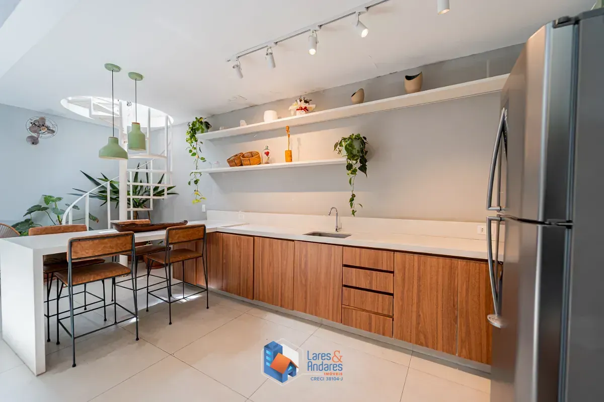 Imagem Casa para venda em Chácara Santo Antônio (Zona Sul) com 2 quartos, sendo 1 suíte, 140m²