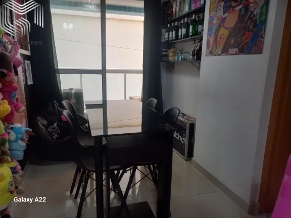 Imagem Apartamento à venda em Vila Isabel, Rio de Janeiro-RJ: 2 quartos, 1 suíte, 2 banheiros, 1 vaga, 60m² de área. Confira!