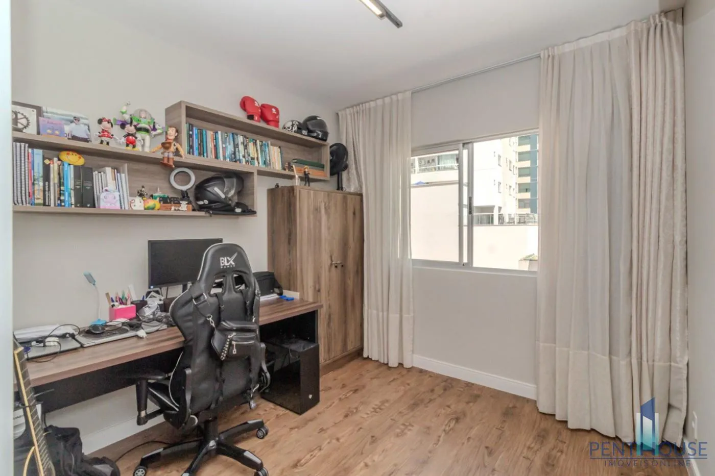 Imagem Apartamento Zona Central para Venda em Balneário Camboriú, CENTRO, 2 dormitórios, 1 suíte, 2 banheiros, 1 vaga