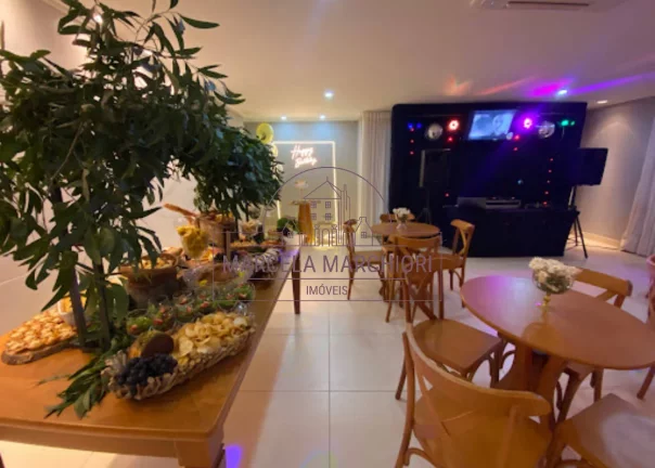 Imagem Apartamento de frente com vista pro mar, na quadra da praia, todo montado