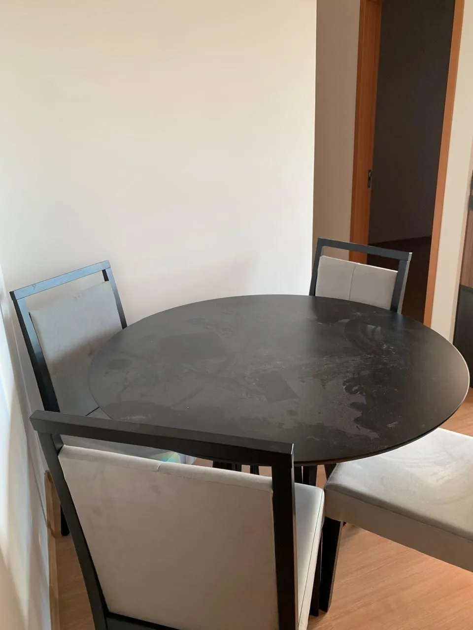 Imagem Apartamento com 02 quartos e 01 vaga no Bairro Morro Santana em Porto Alegre