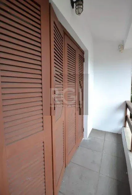 Imagem Casa para Venda - 267m², 4 dormitórios, sendo 1 suites, 2 vagas - Tristeza