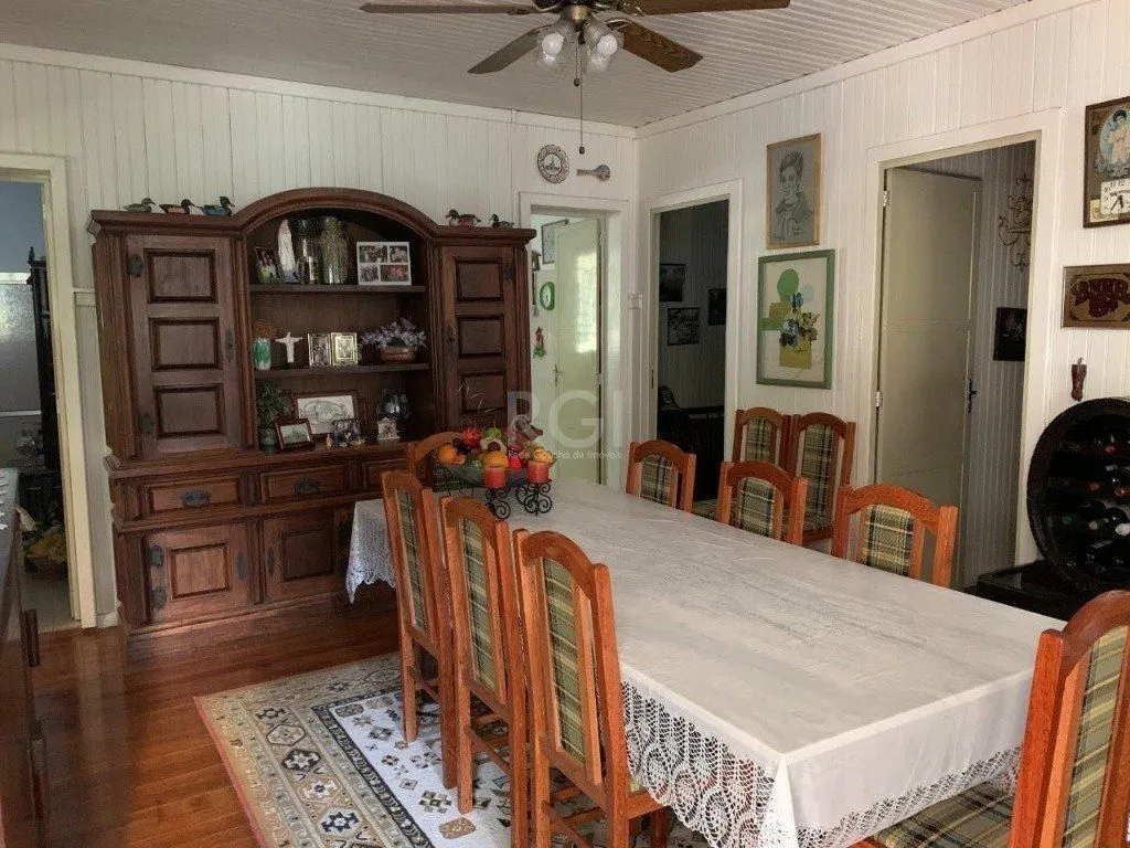 Imagem Sítio para Venda - 2000m², 3 dormitórios, 2 vagas - Ponta Grossa
