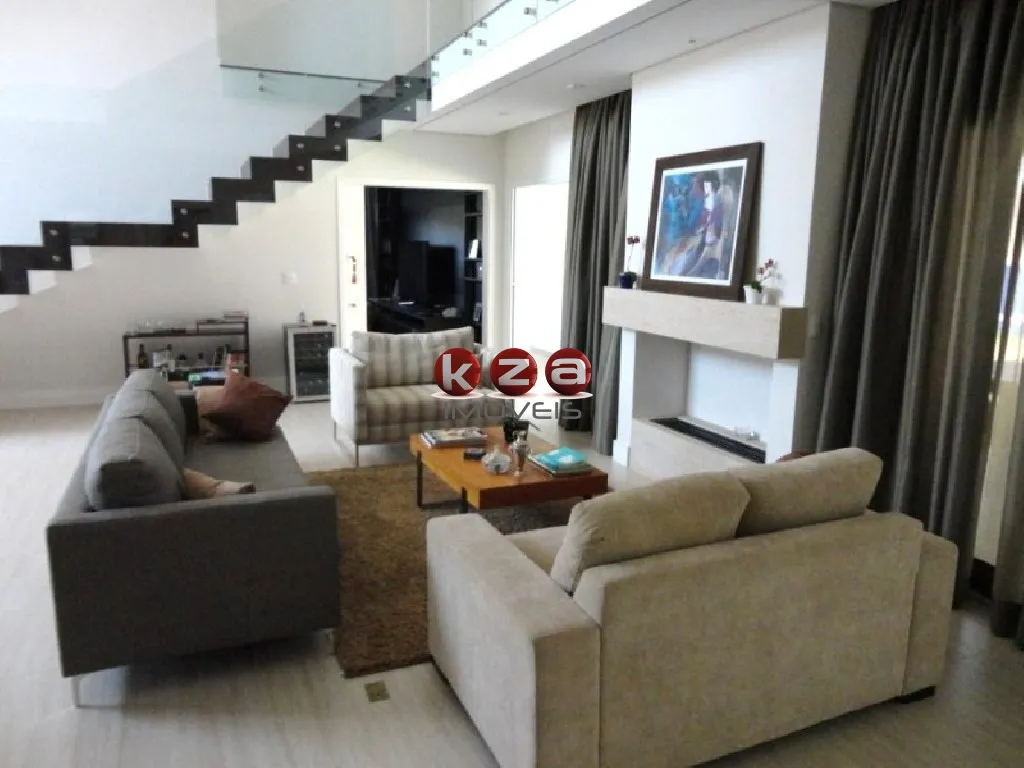 Imagem Casa de luxo em condomínio exclusivo: 3 suítes, 3 salas, 6 banheiros, 2 vagas na cidade de Valinhos-SP no Condomínio Portal do Lago.