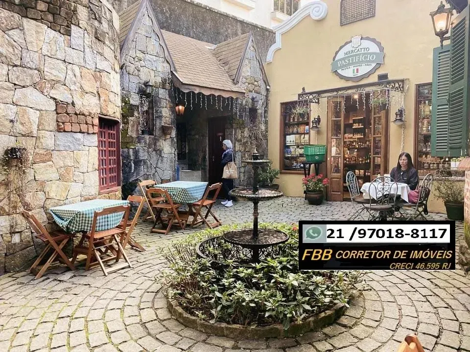 Imagem Apartamento com 2 Quartos à Venda, 61 m² em Várzea - Teresópolis