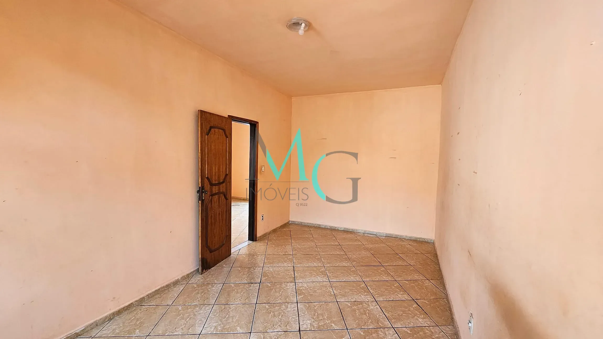 Imagem Sobrado para Locação 2 Quartos, por R$ 1500 + taxas, 80M², Campo Grande, Rio de Janeiro - RJ
