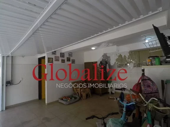 Imagem Casa com 100m², 2 dormitórios à venda no bairro do Marapé por R$540.000,00.