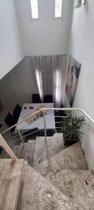 Imagem vendo casa de condominio km 26 da Rodovia Raposo Tavares