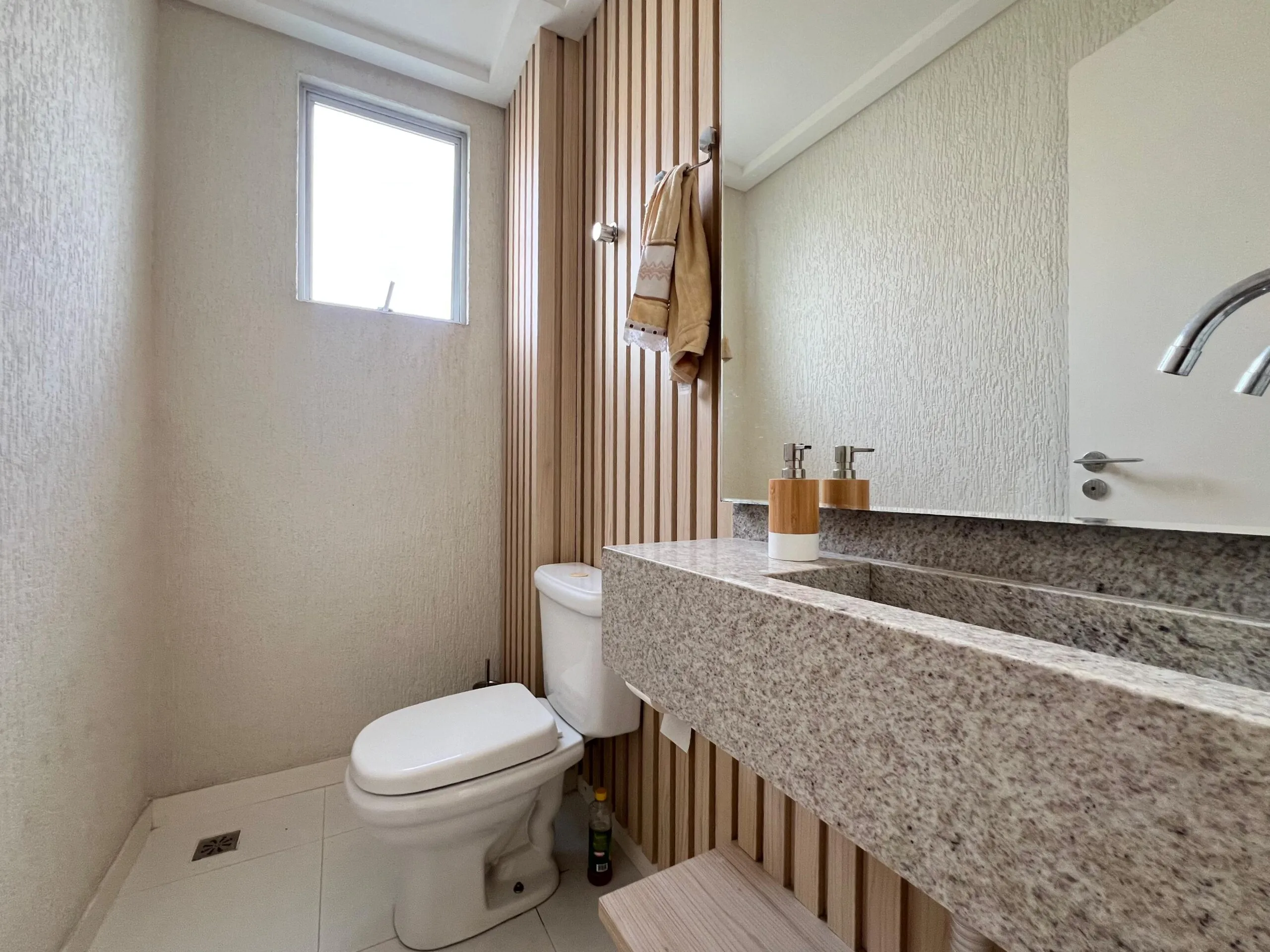 Imagem Apartamento à venda com 140m2 por R$ 1.660.000,00
