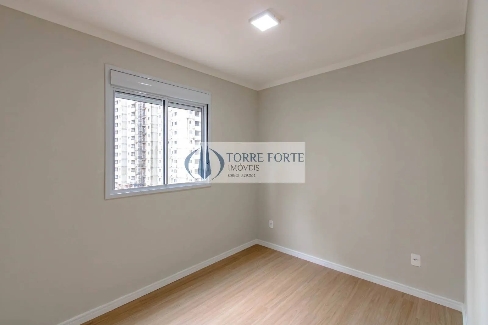 Imagem Apartamento novo com 45 m² 2 dormitórios, bem localizado, próximo ao metrô