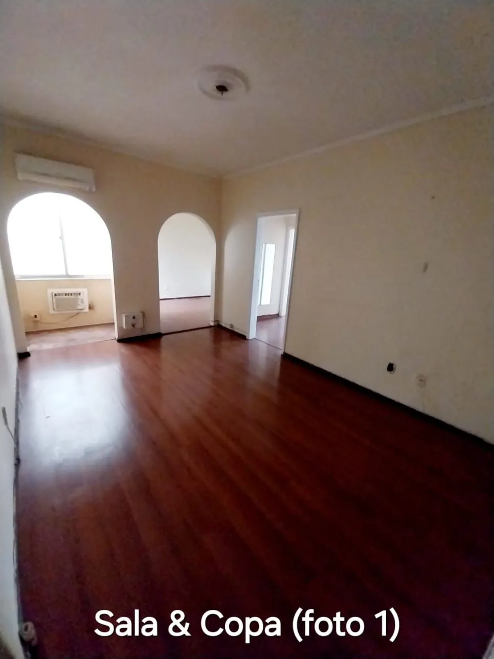 Imagem Apartamento com 03 quartos e 02 banheiros no Bairro Petrópolis