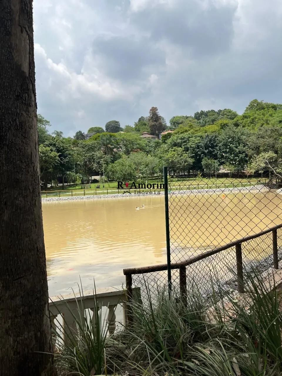 Imagem São Fernando Residência - Terreno a venda no Condomínio São Fernando Residência em Barueri/SP com 712 metros