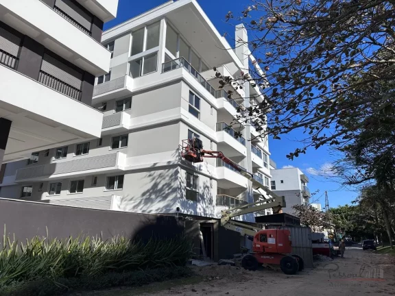 Imagem Este apartamento garden à venda em Jurerê oferece uma localização privilegiada, próximo à prai...