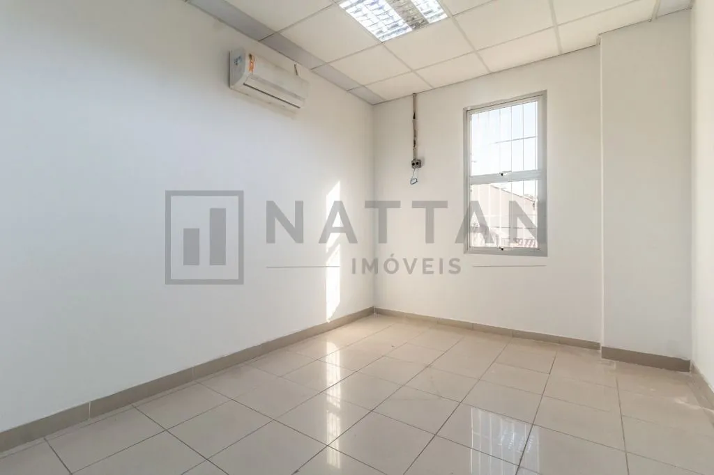 Imagem Imóvel comercial à venda no Carrão, com 1.332 m² e 23 salas envidraçadas