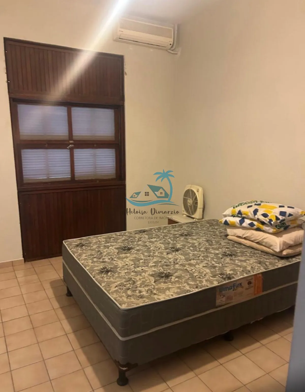Imagem Casa alto padrão com 550m² de área construída a venda na Praia do Lazaro em Ubatuba.