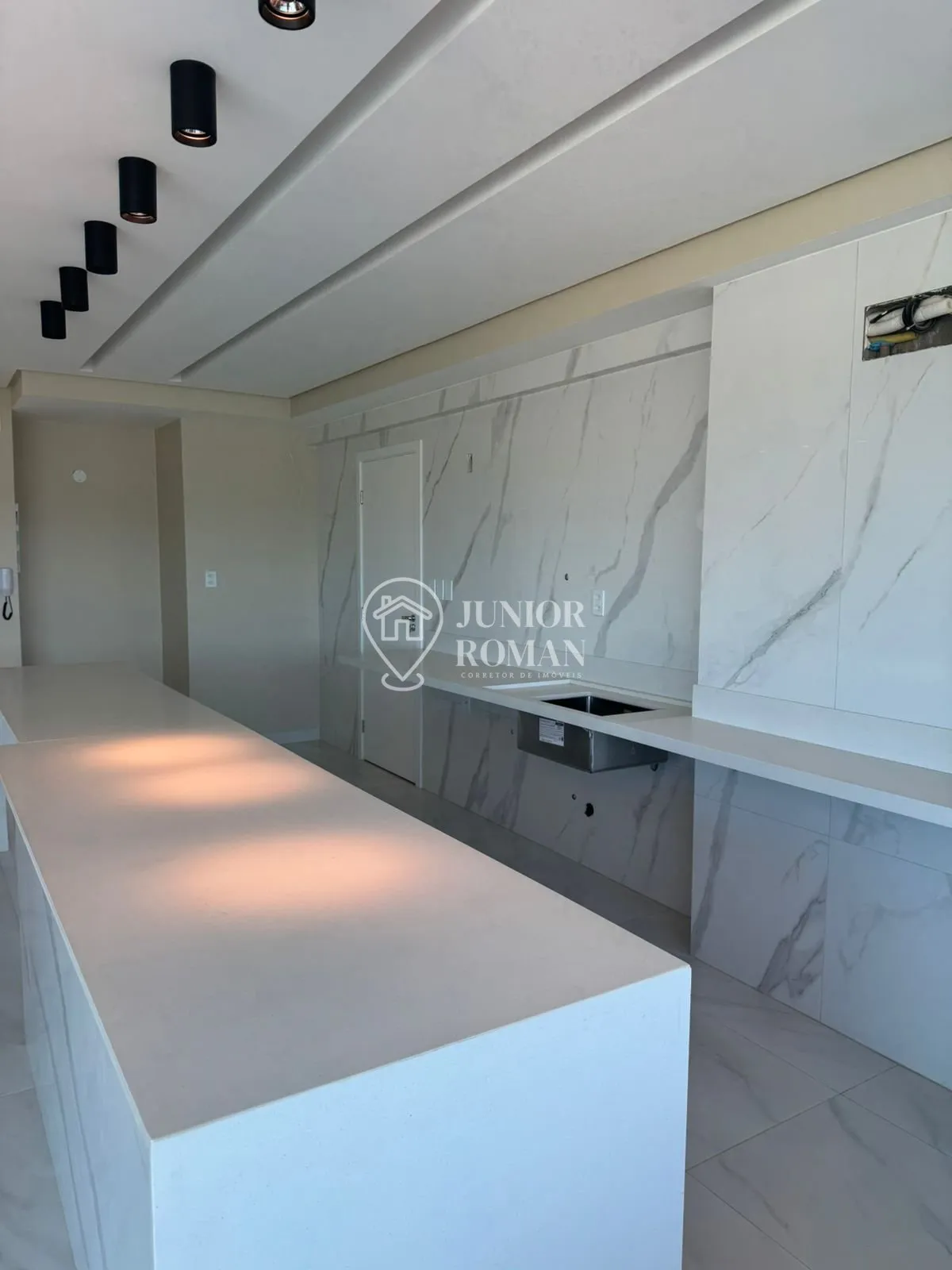 Imagem APTO ALTO PADRÃO COM 3 DORM NO EDIFÍCIO SANTORINI LAZER COMPLETO - BAIRRO RENATO GONÇALVES BARREIRAS/BA