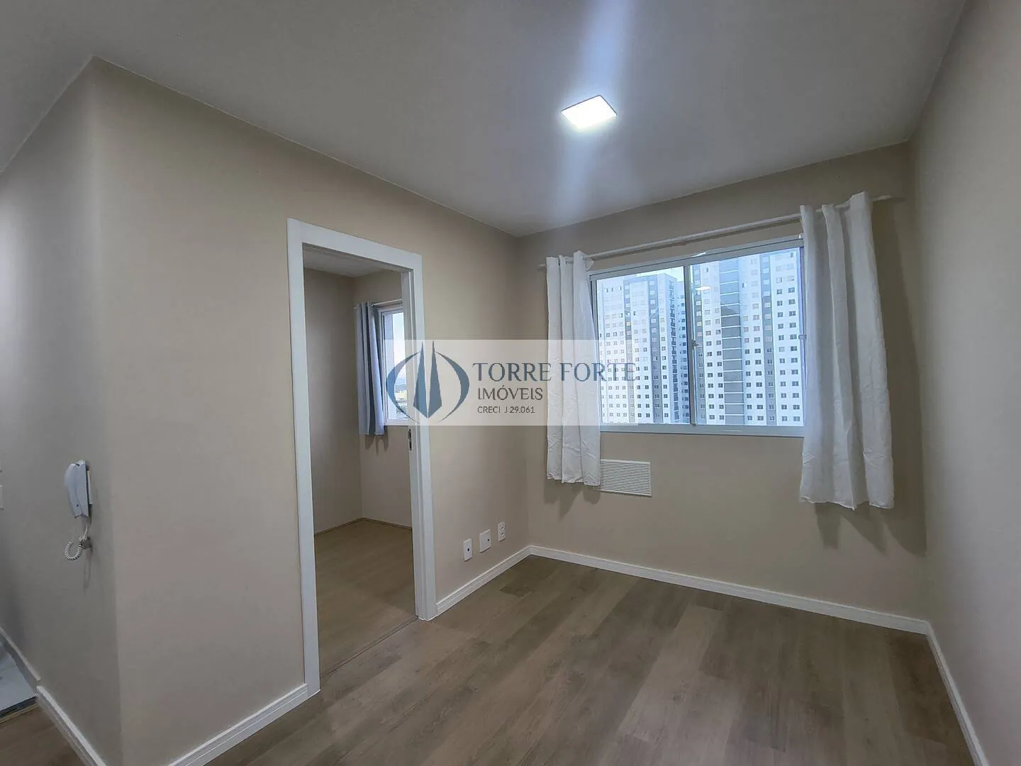Imagem Lindo Apartamento novo com 2 Dormitórios
