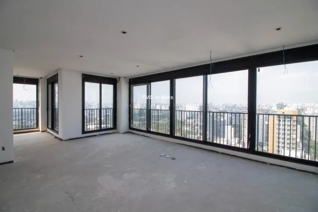 Imagem Cobertura em Moema, com 7 vagas e 548,29 m²
