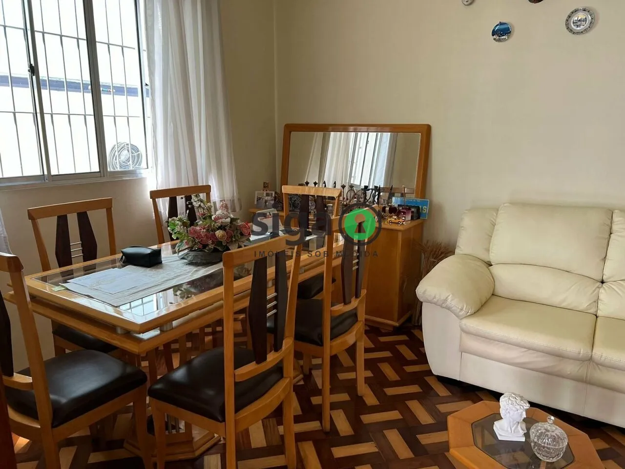 Imagem Sobrado para venda em Planalto Paulista de 216.00m² com 4 Quartos, 4 Suites e 8 Garagens