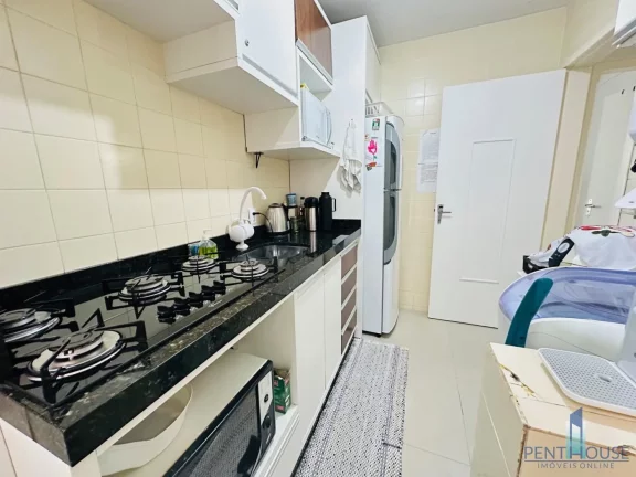 Imagem Apartamento Quadra Mar para Venda em Balneário Camboriú, CENTRO, 2 dormitórios, 1 banheiro, 2 vagas