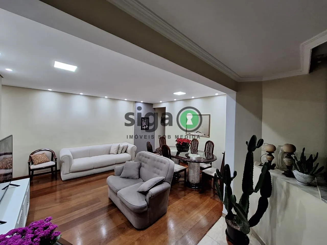 Imagem Vila Suzana co 4 dormitórios, 4 suites
