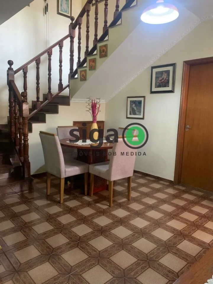 Imagem VENDE Casa Assobradada no Parque das Árvores (Região de Interlagos) 3 Dormitórios, Edícula e 4 Vagas