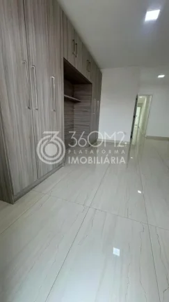 Imagem Sobrado para Venda em Santo André / SP no bairro Vila Camilópolis
