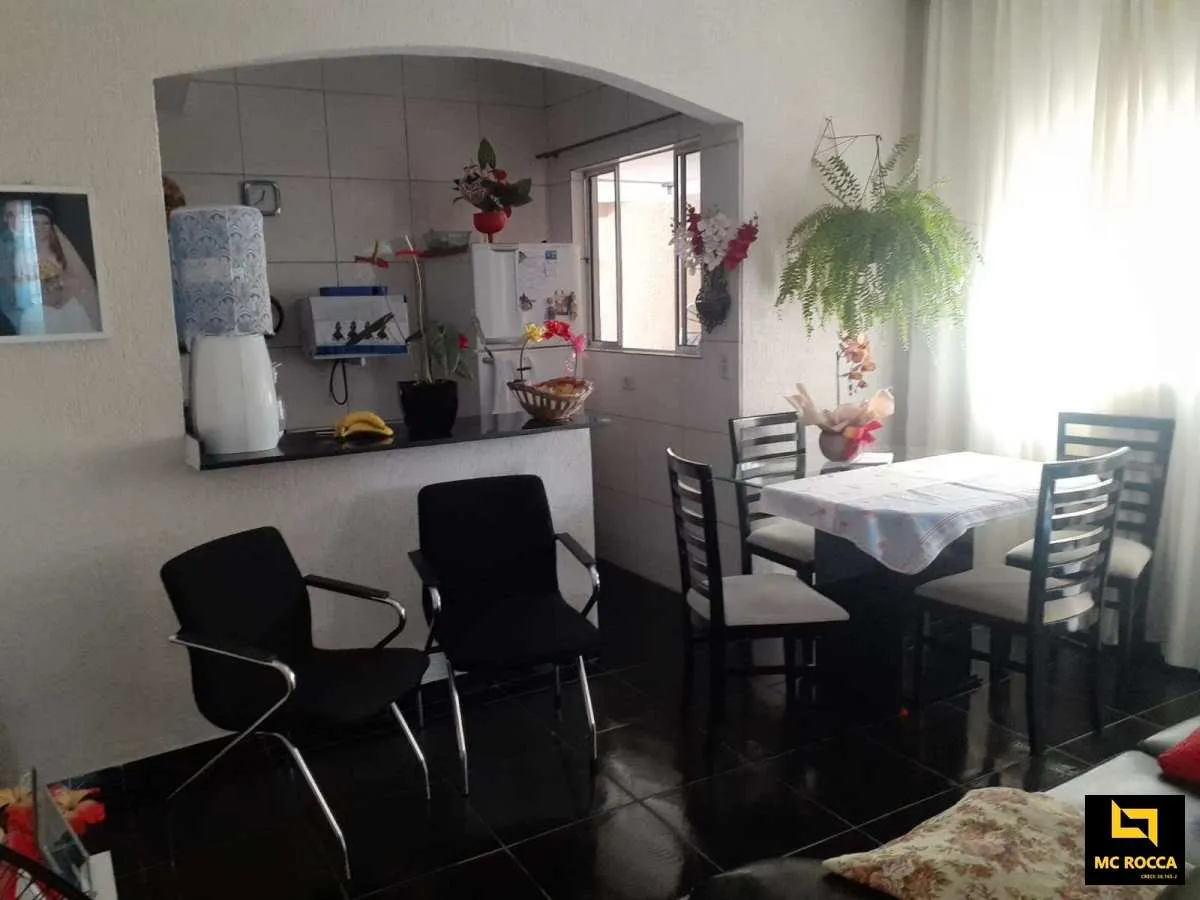Imagem Sobrado com 3 dormitórios à venda, 270 m2 - Cerâmica - São Caetano do Sul/SP