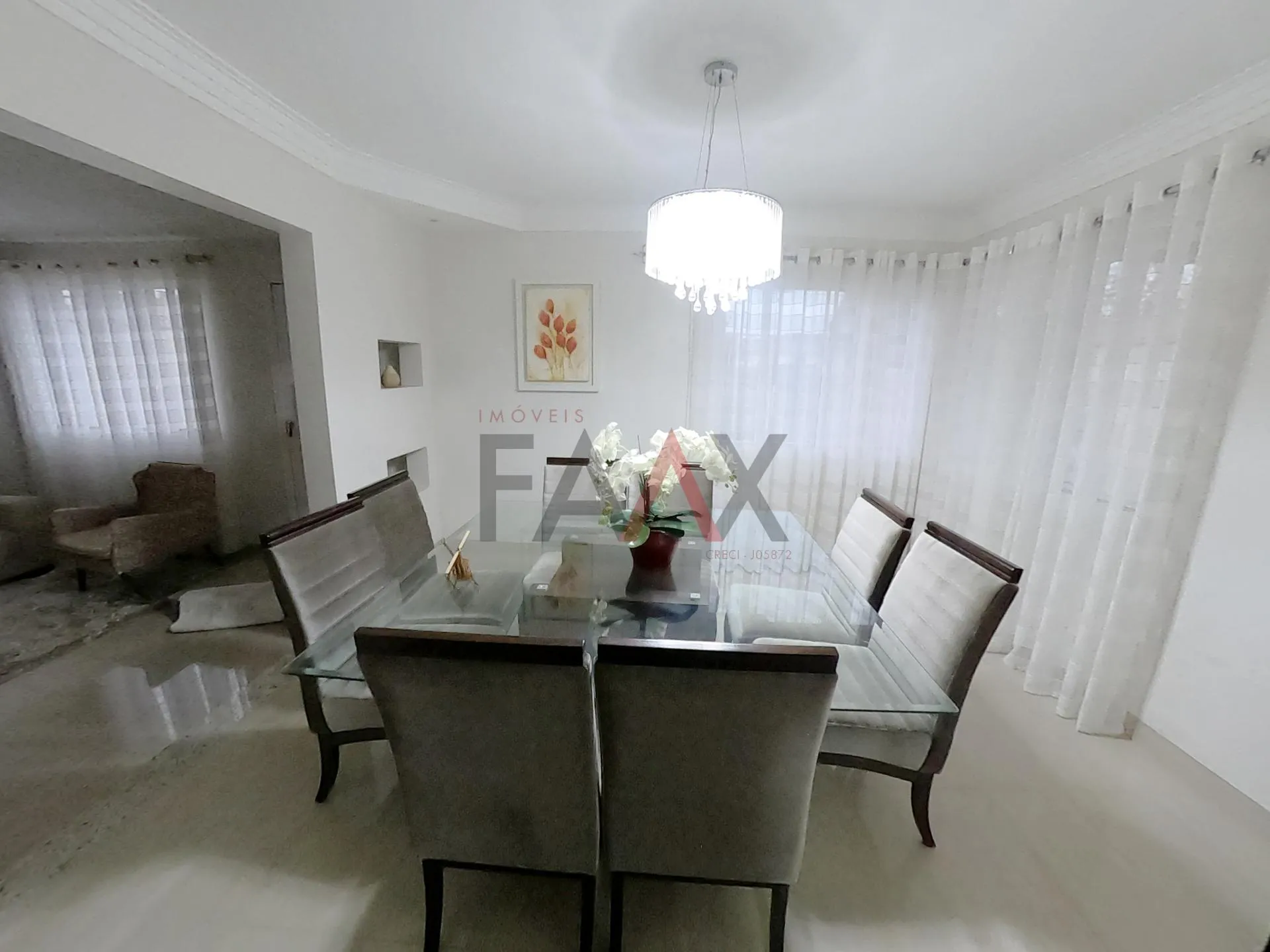 Imagem Sobrado com 4 dormitórios à venda,648.00 m², Alto da XV, GUARAPUAVA - PR