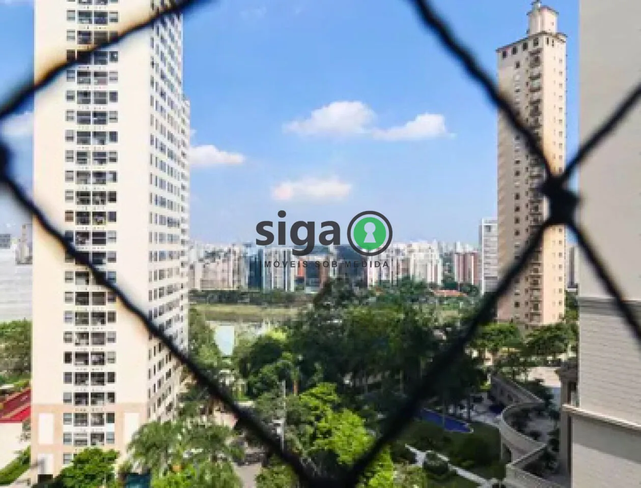 Imagem Apartamento à venda com 3 suítes, 3 vagas, 148m2 em frente a praça Ayrton Senna no Panamby