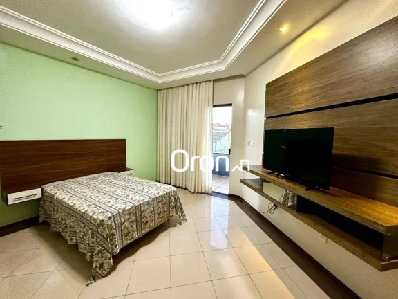 Imagem Sobrado à venda, 540 m² por R$ 2.399.000,00 - Setor Central - Senador Canedo/GO
