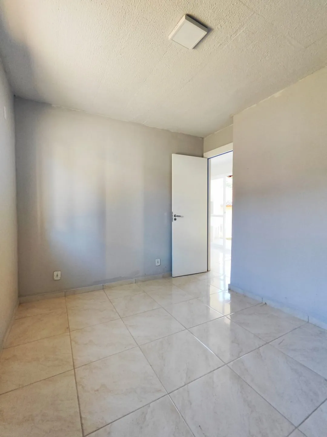 Imagem Casa - Sobrado a venda no Centro de Viamão