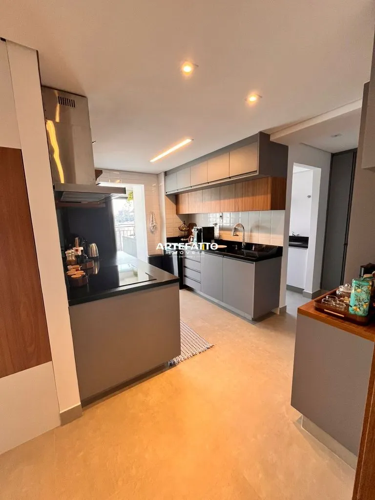 Foto do imóvel Revendo Lindo Apartamento - com Vista livre e 2 vagas fixas