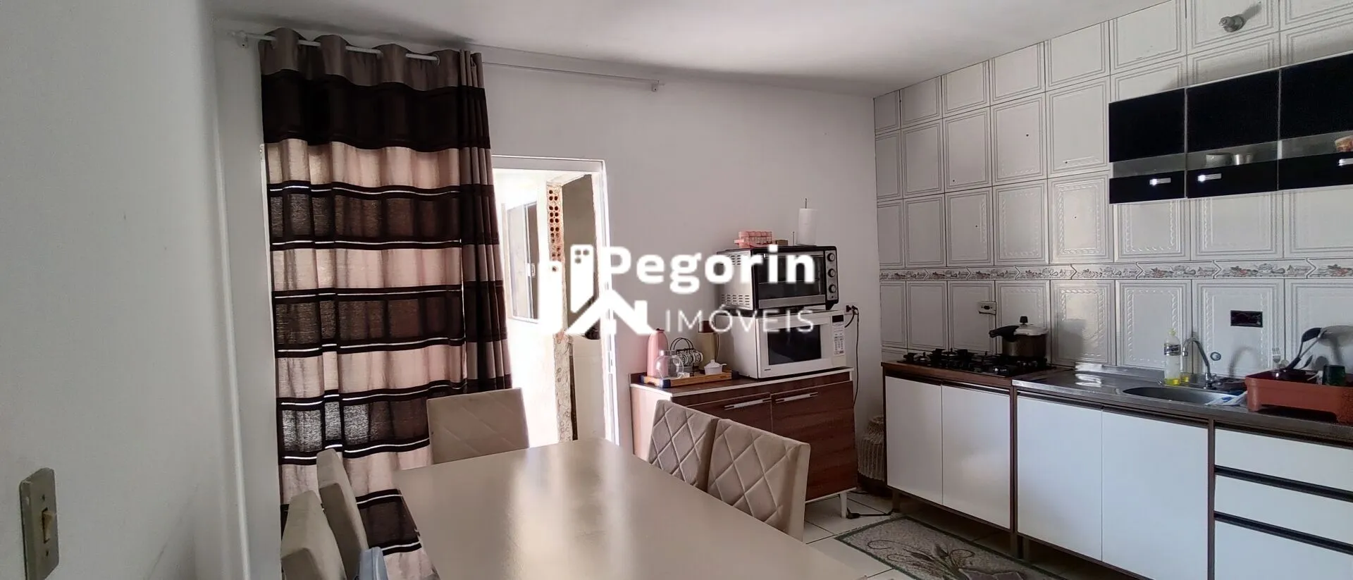 Imagem Sobrado à venda em Colombo, Palmital, com 4 quartos, 170,00m²