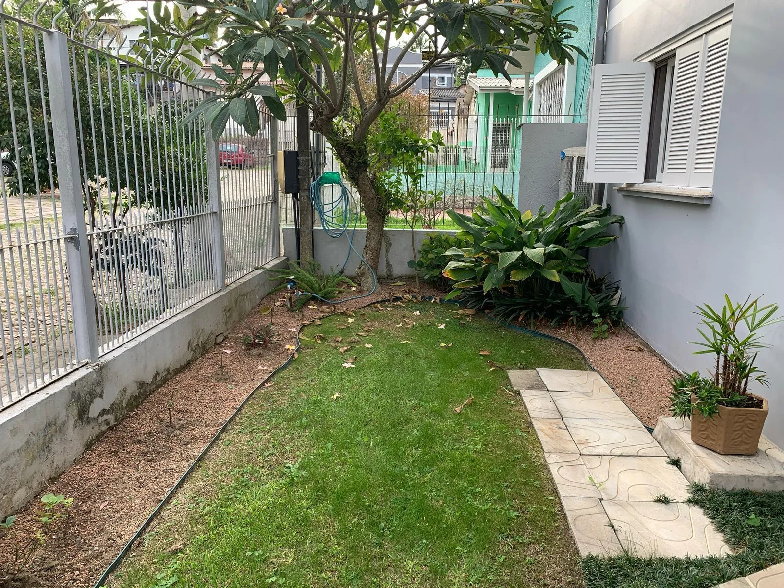 Imagem EXCELENTE SOBRADO À VENDA NO BAIRRO PARTENON - PORTO ALEGRE