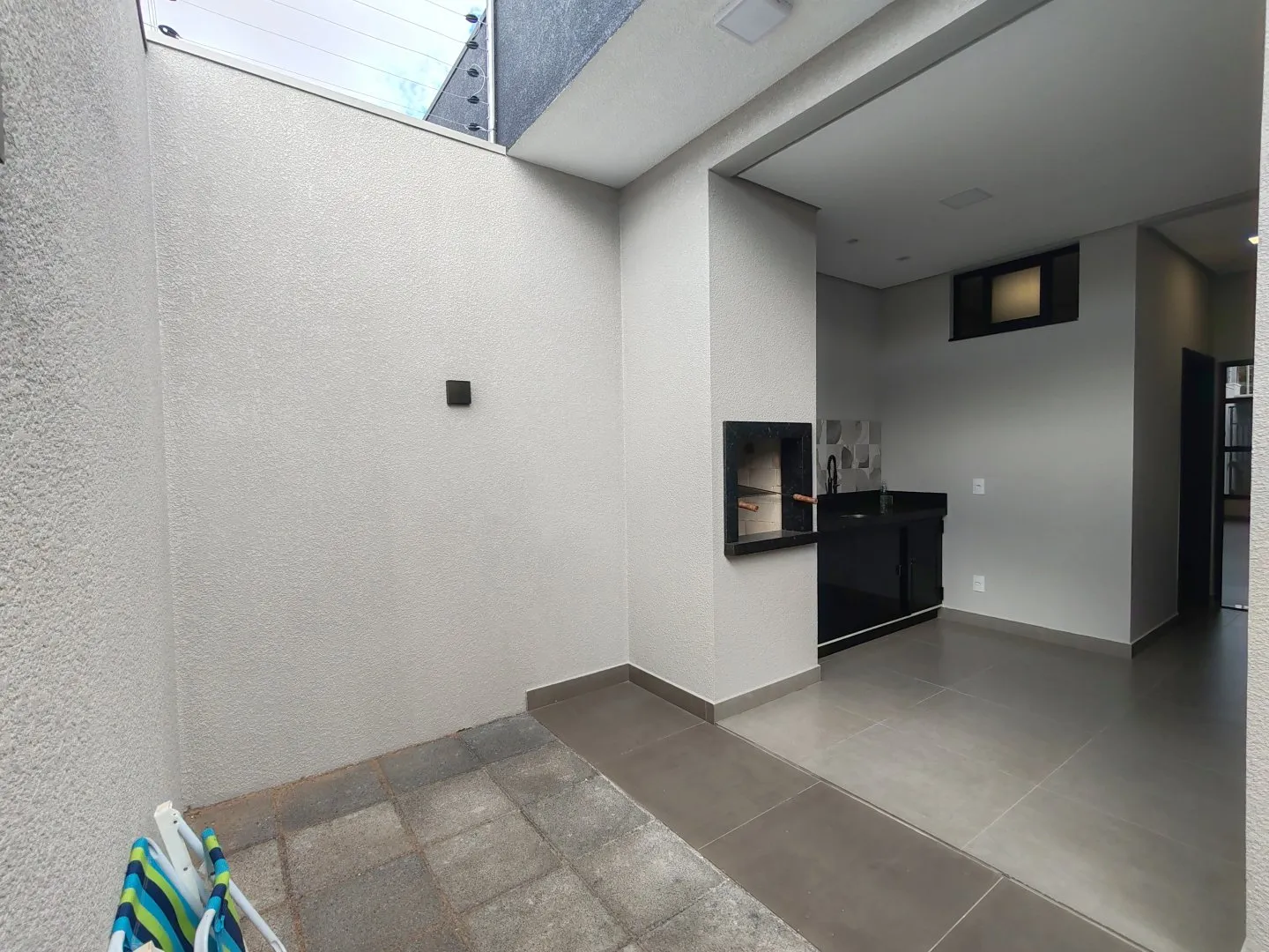 Imagem Casa à venda em Cascavel - Loteamento Colinas Tropical - Novos - Pronto para morar