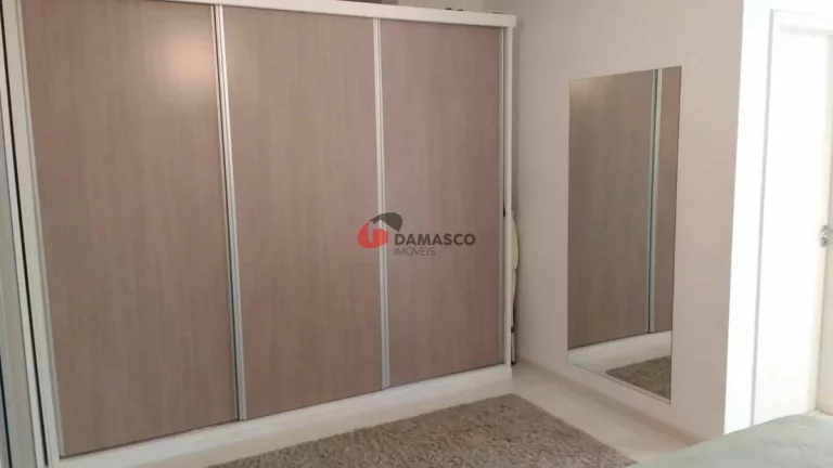 Imagem Sobrado à venda 4 Quartos, 2 Suites, 4 Vagas, 360M², Barcelona, São Caetano do Sul - SP