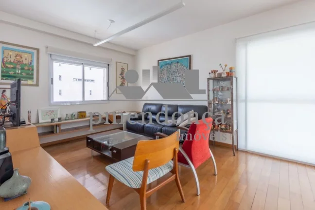 Imagem Apartamento a venda no Sumaré com 3 Quartos ( 2 suítes) e 3 vagas, 167 m²