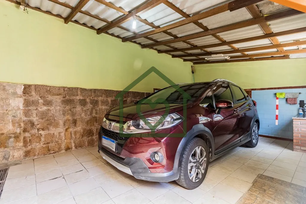 Imagem CASA DE 149m² NO CONDOMÍNIO JARDIM MEDIANEIRA, COM 3 QUARTOS, 2 BANHEIROS, SALA, COZINHA ESPAÇOSA...