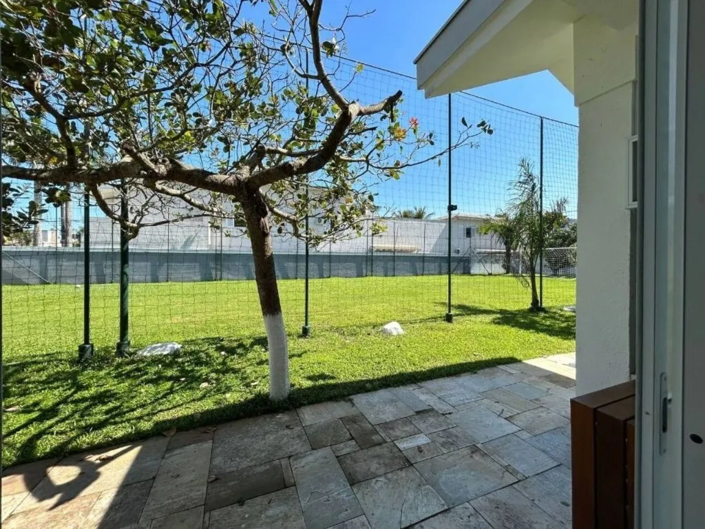 Imagem Alugar casa em condomínio em Jardim Acapulco Guarujá SP, casa á venda em Guarujá SP