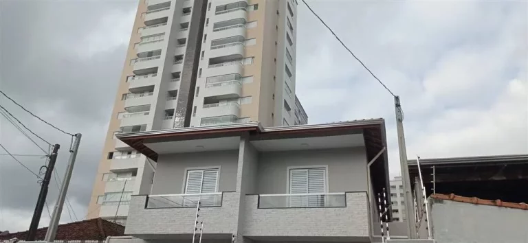 Imagem SOBRADO ALTO PADRAO COM PISCINA NA GUILHERMINA!!!