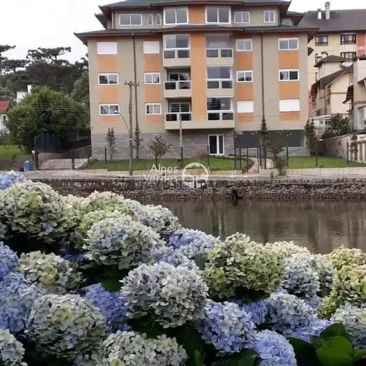 Imagem Vende-se Apartamento Mobiliado em Canela a
