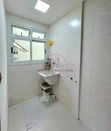 Imagem Ap 2 quartos, suíte, vista livre, andar alto, armários, lazer completo, 1v