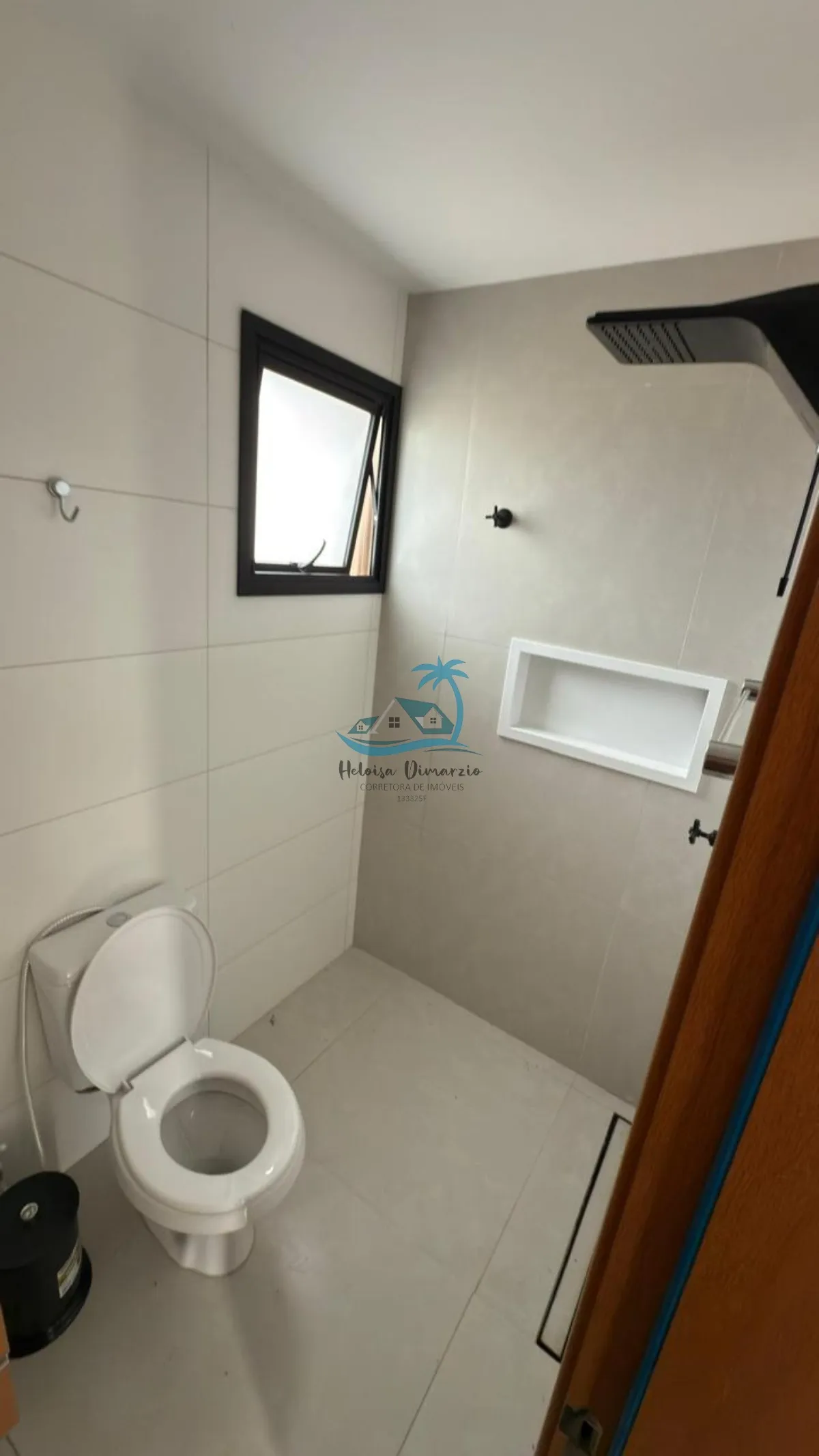 Imagem Lindíssimo apartamento mobiliado à venda a 300m da orla do Perequê-Açu em Ubatuba