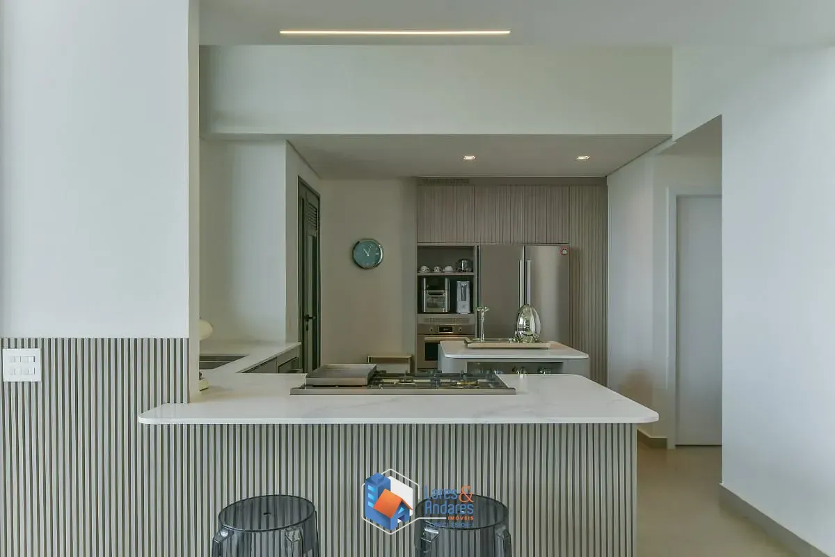 Imagem Apartamento para venda em Cerqueira César com 3 quartos, sendo 3 suítes, 175m²