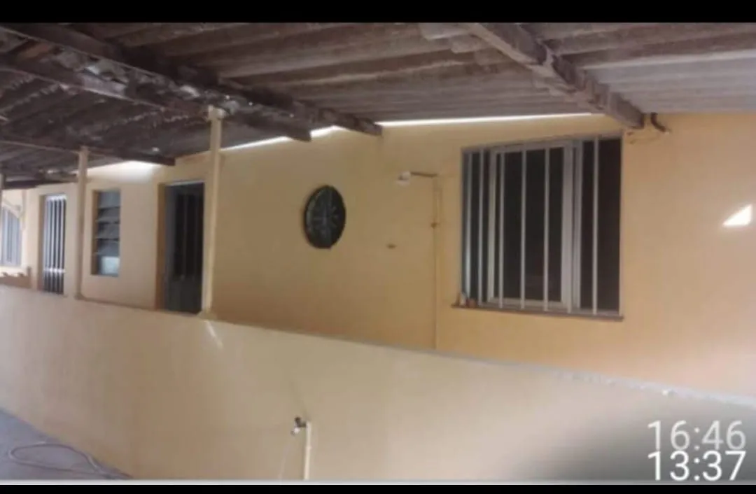 Imagem IMÓVEL PARA QUEM ENXERGA ALÉM DA CASA - E VÊ UMA OPORTUNIDADE!