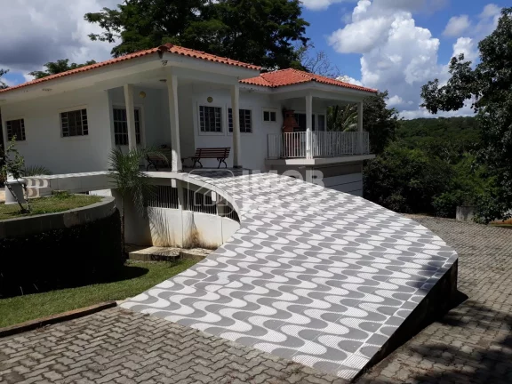 Imagem Chácara formada, excelente oportunidade, margem Rio Maranhão, pomar, em Planaltina DF.