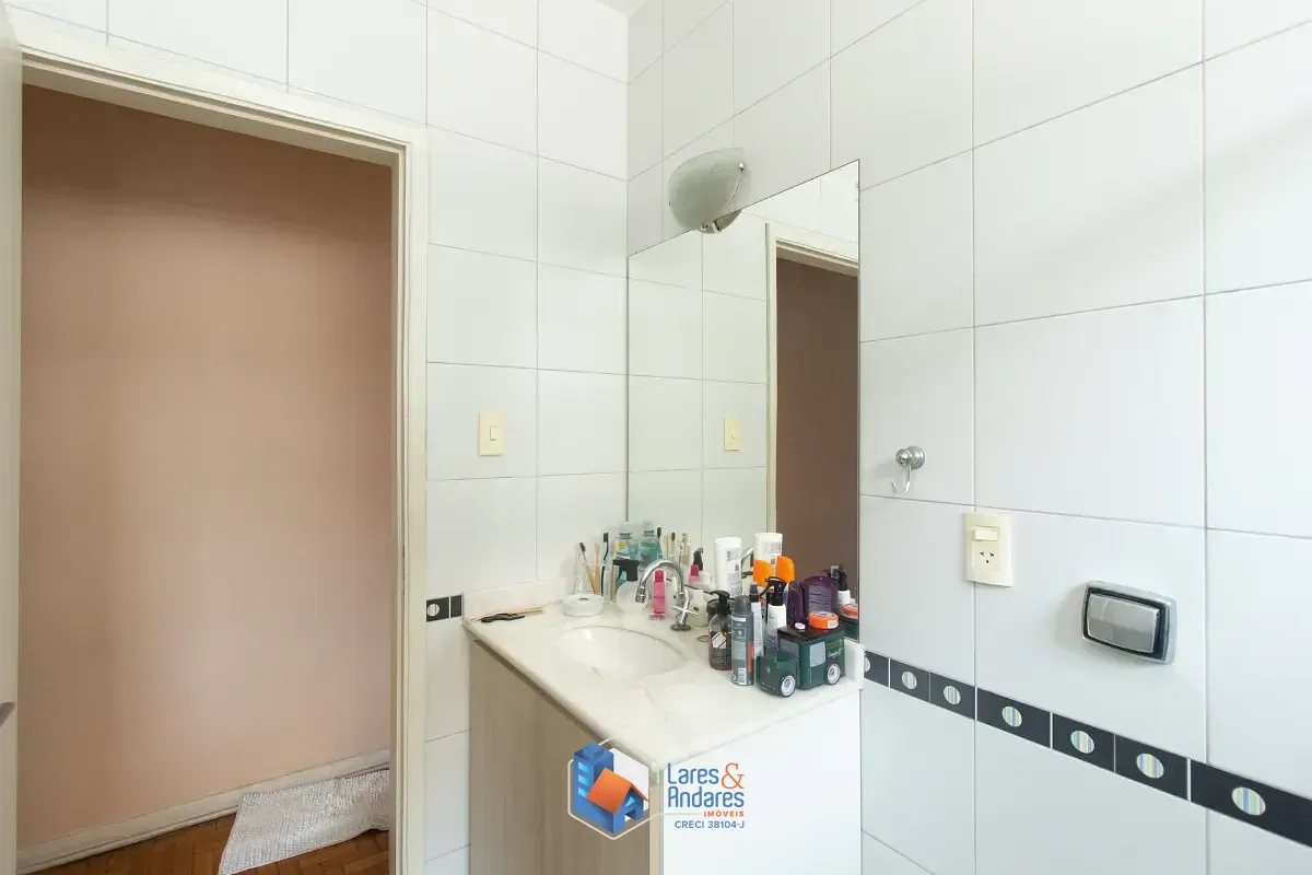 Imagem Sobrado para venda em Vila Clementino com 3 quartos, sendo 1 suíte, 189m²