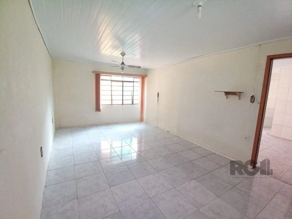 Imagem Casa de 2 dormitórios no bairro Campo Novo